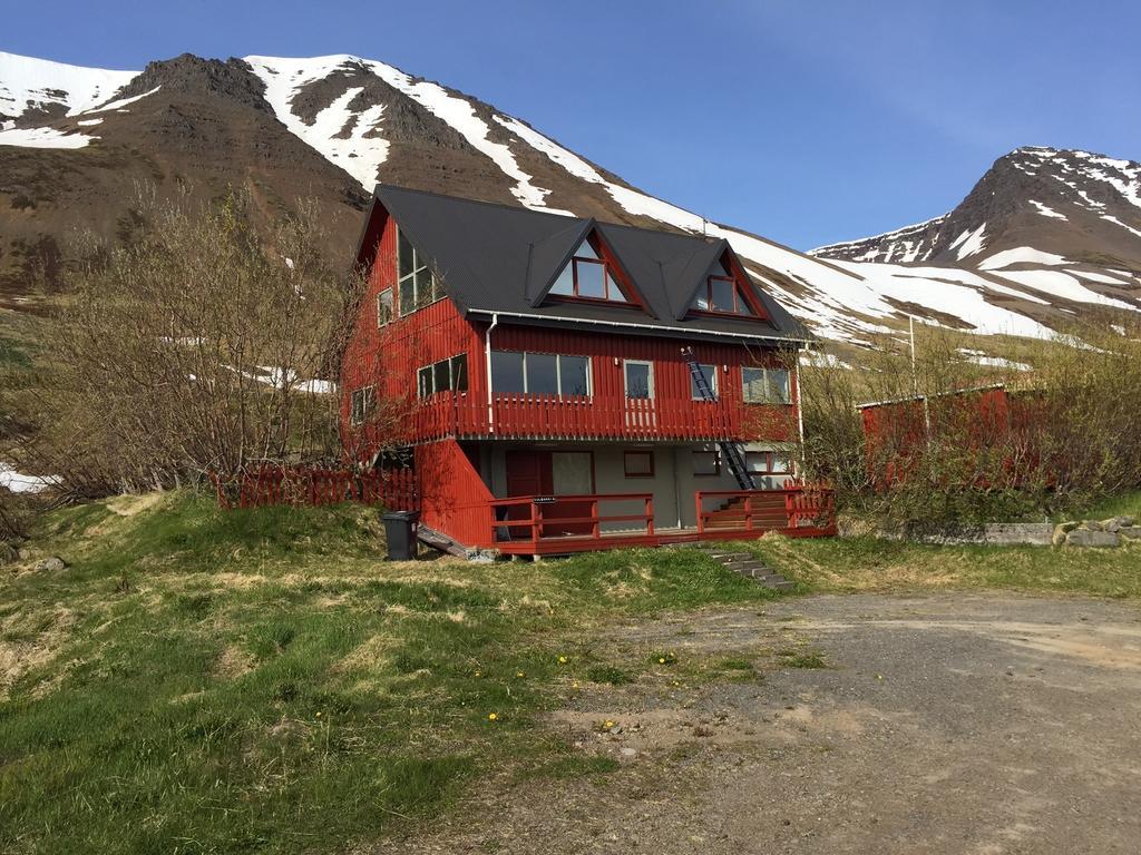 Hostal Solbakki Flateyri Exterior foto